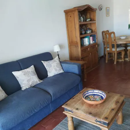 Waterside Village Apartmán